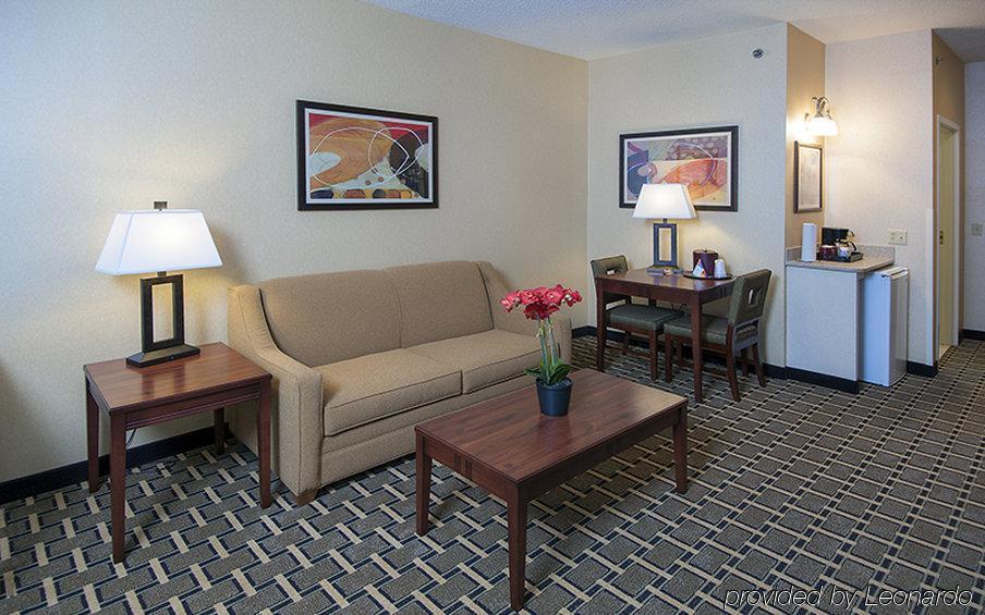 Holiday Inn Express Hotel & Suites Youngstown North-Warren/Niles By Ihg Cameră foto